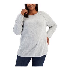 Karen Scott Women's Light Gray Crew Neck Sweater